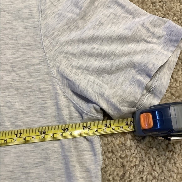 Lululemon Grey Crewneck Tee - Picture 6 of 7